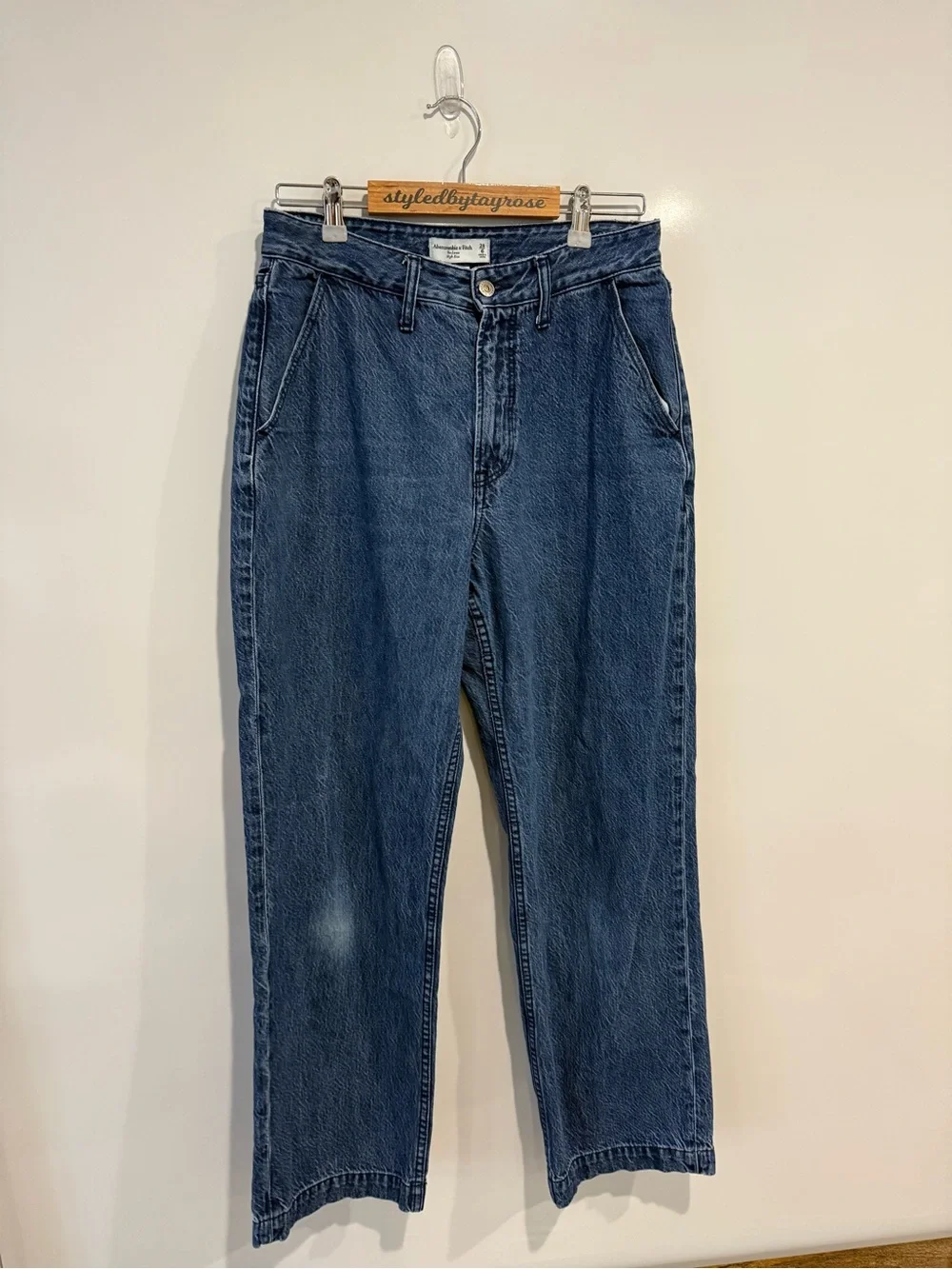 Abercrombie & Fitch Curve Love Loose High Rise Jeans